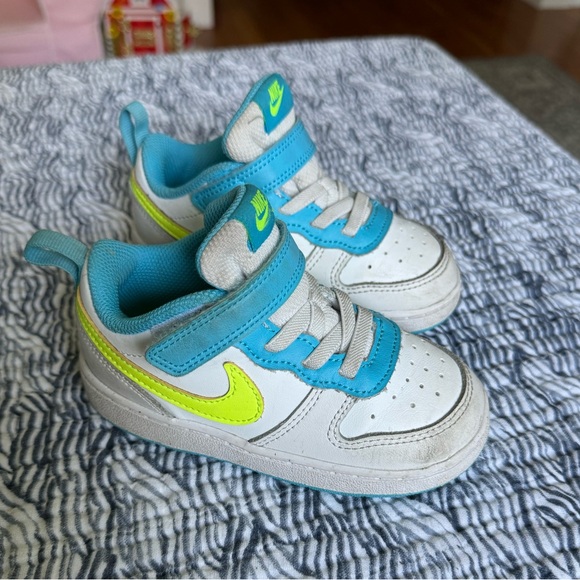 Nike Court Borough Low 2 TD 'White Baltic Blue Volt' - Picture 2 of 7